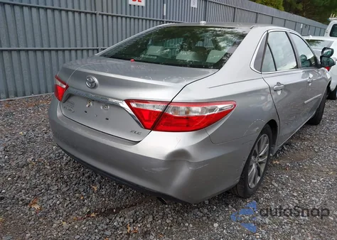 2015 Toyota Camry Xle z USA, uszkodzony, nr VIN 4T1BF1FK1FU936793